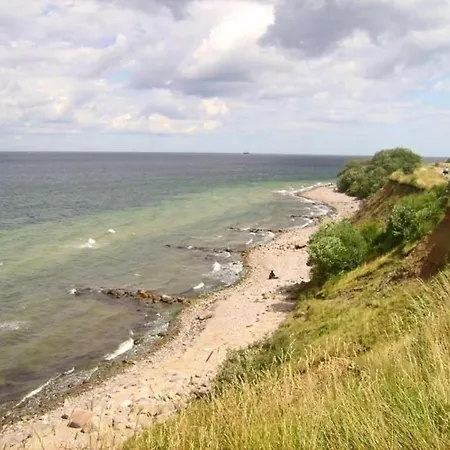 Apartment Mit Schwimmbad *