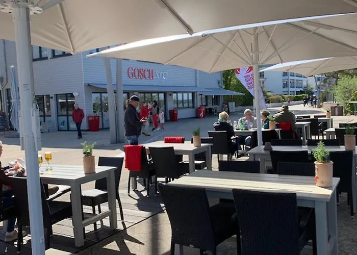 Appartement Mit Schwimmbad *